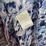 Cupcakes and Cashmere  Revolve Long Sleeve Shirt LARA FLORAL BLOUSE Size XS Photo 4