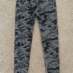 Amazon Two-Tone Camouflage Seamless Active Wear Leggings, Size S Photo 9