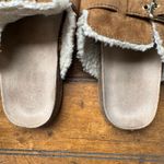 Old Navy  cozy chestnut clogs‎ size 8 Photo 3