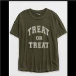 Aerie Arie oversize boyfriend Green 'Treat or Treat' T-Shirt Photo 1