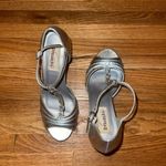Dyeables ‎ Silver 3 1/2” Heels size 7 Photo 2