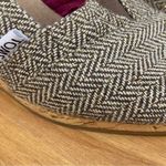 Toms  Wedge Heels Herringbone Tweed Peep‎ Toe Cork Brown Tan Size 8 Photo 4
