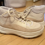 Sorel Women’s Winter Boots Photo 0