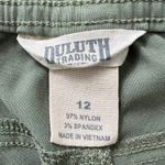 Duluth Trading Women's 12 Cargo Trail Shorts Green Nylon Stretch Outdoor Hiking Photo 3