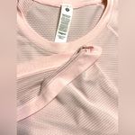 Lululemon Swiftly Tech Short-Sleeve Shirt 2.0 Waist Length strawberry milkshake Photo 4