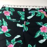 Old Navy Tropical Print Khaki Shorts Size 0 Photo 8