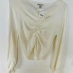 Versona  Ivory Sweater Photo 1