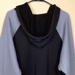 Nike ThermaFit Women’s Color Block Logo Graphic Print Fleece Lined Hoodie Photo 5