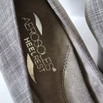 Aerosoles  Dolled Up gray textured dress heels size 7 Photo 2
