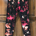 Calvin Klein  Performance Women’s Floral High Rise Leggings Size Medium Cropped Photo 0