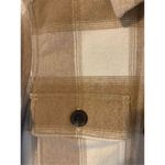 Free assembly Tan and cream color Shacket XS Photo 4
