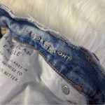 American Eagle  90s Straight Jeans Light Wash Distressed Size 12 Photo 3