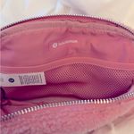 Lululemon Everywhere Belt Bag *Fleece Pink Tide/Silver Photo 7