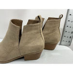 JustFab Womans Just fab Shea Booties 6 Tan Pull On Pointed Toe Slit Sides Heel Photo 3