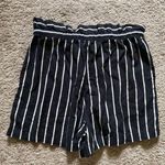 Who What Wear women's medium linen blend black striped shorts Photo 3