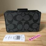 Coach Wallet Photo 1