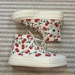 Converse Chuck Taylor All Star Lift Platforn Cherries  Photo 0