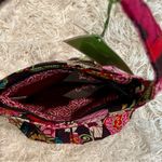 Vera Bradley Hannah Mod Brown Pink Mini Purse Handbag Floral Pink New With Tags Photo 4