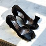 Rsvp  Black Satin Open-Toe Pumps Heels with Bow‎ Size 7 Photo 3