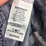 Emerald Lace Hem V Photo 2