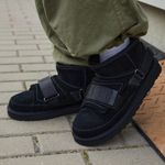 UGG NWOB  Classic Ultra Mini Hybrid Strap Short Boots Photo 2