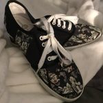 The Bradford Exchange  Mickey and Minnie Tennis Shoes Photo 13