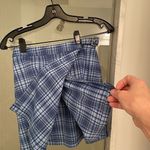 Brandy Melville J Galt, Blue plaid mini skirt with buckle. Photo 2