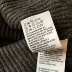 American Eagle  Oversized Cut-Out V-Neck Sweater Photo 4