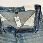 American Eagle  Highest Rise 90s Boyfriend Short Denim Stretch Size 8/29 NWT Photo 6