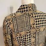 Carlisle Snake Print Patterened 100% Silk Button Down Size 4 Photo 3