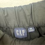 Gap  Off Duty Khaki Shorts Womens Medium Black Photo 2