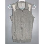 Fabletics  Sleeveless Gray & White Zip Up Net Back Jacket Pockets XS Photo 2