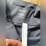 Peloton  large gray leggings Photo 3