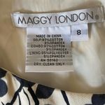 Maggy London  off white and black casual floral sheath dress sz 8 Photo 9