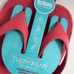 Totes Sandals Everywear Flip Flops Thong Waterproof Beach Pool Travel Corals Pink Size 9 Photo 1