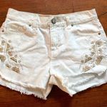 Free People White Denim Shorts Gold Embroidery Womens Size 26 Small Cutoff FP Photo 2