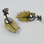 Vintage Christmas Holly Clip On Earrings Faux Pearl Mistletoe Holiday Jewelry Photo 4