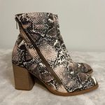 Pierre Dumas Women’s Snakeskin Mid Calf Boots Block Heel 8.5 Photo 0