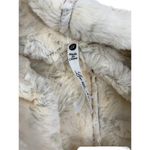 Leo & Nicole Women's Super Soft Fuzzy Vest Photo 2