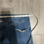 Levi's Levi’s 314 Shaping straight Jeans Woman’s size 31 Medium Wash Mid Rise Stretch Photo 3