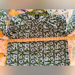 Bobeau L Floral Green 3/4 Sleeve Ruched Shoulder Blouse Photo 8