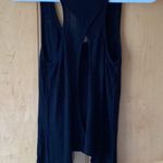 Wet Seal Tank Photo 4