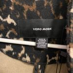VERO MODA Women’s Leopard/cheetah print cardigan size large Photo 4