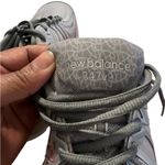 New Balance  Women’s (WW847GR2) Grey / Pink Athletic Shoes - Size 8.5 Photo 2