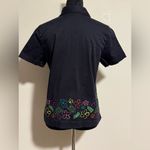 kim rogers EUC  Black Floral Embroidered Button Down Blouse size MP Photo 4