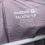 Reebok ‎ Women’s Long Sleeve Top Light Purple High Low Active Shirt Size XS Photo 4