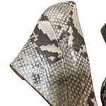 Kate Spade Metallic sheen Snakeskin Print Round
Toe Wedge heels size 8.5 Photo 5