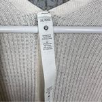 Lululemon  Cashlu Knit Textured Wrap Size XL / XXL Photo 8