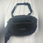 Athleta Black Sherpa All About Shearling Belt Fanny Pack Crossbody Bag NWT Photo 2