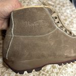 Vintage Vasque Womens Sz 7.5M Hiking Boot Beige Suede Skywalk 7546 Made in Italy Photo 9